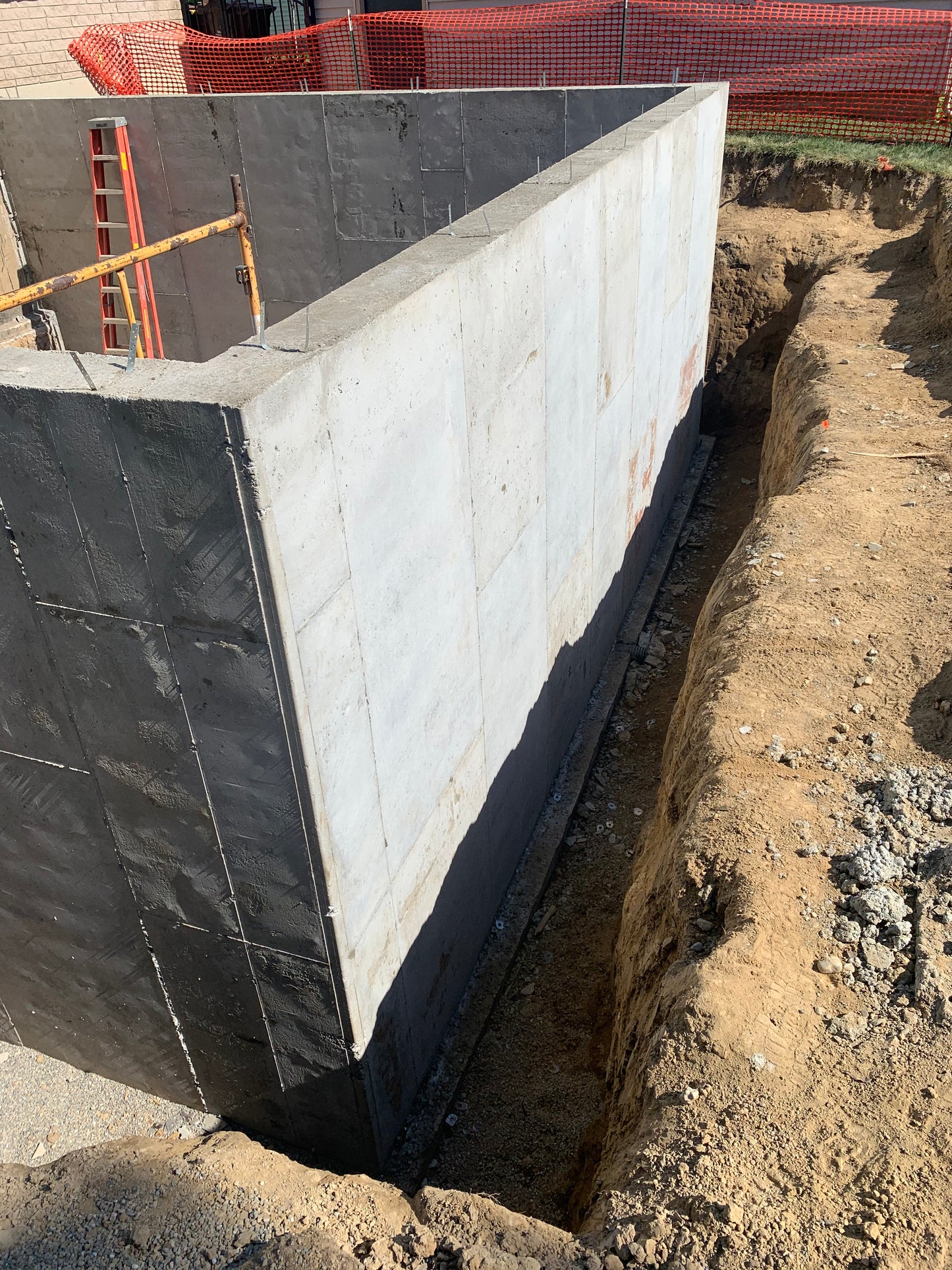 Hanneman and Fineis Concrete Construction