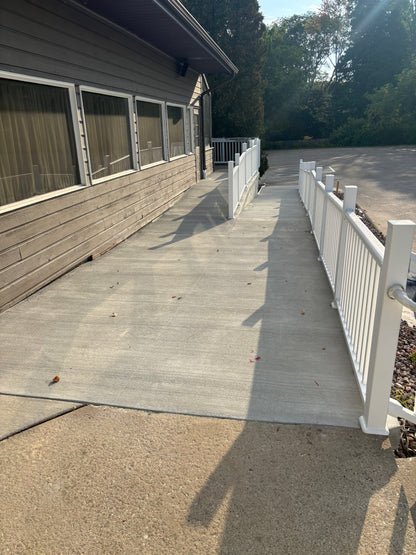 Hanneman and Fineis Concrete Construction
